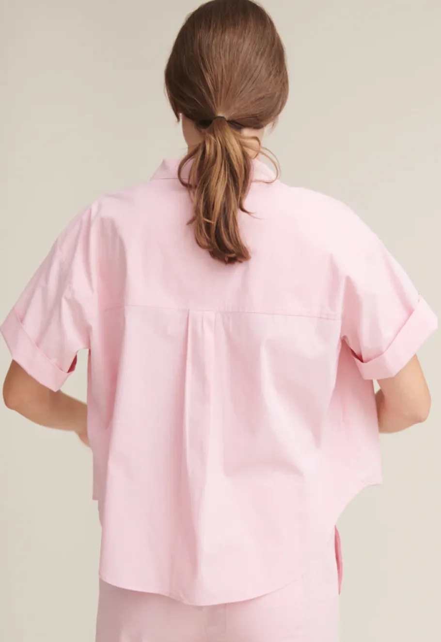basic_apparel_vilde_ss_sh_2.webp Basic Apparel Vilde SS Shirt GOTS Pink Nectar^Dame Overdele