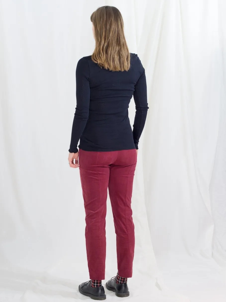 engel_natur_dame__bluse_i_2-1.webp Engel Natur Dame - Bluse i Uld/Silke Sort^Dame Overdele