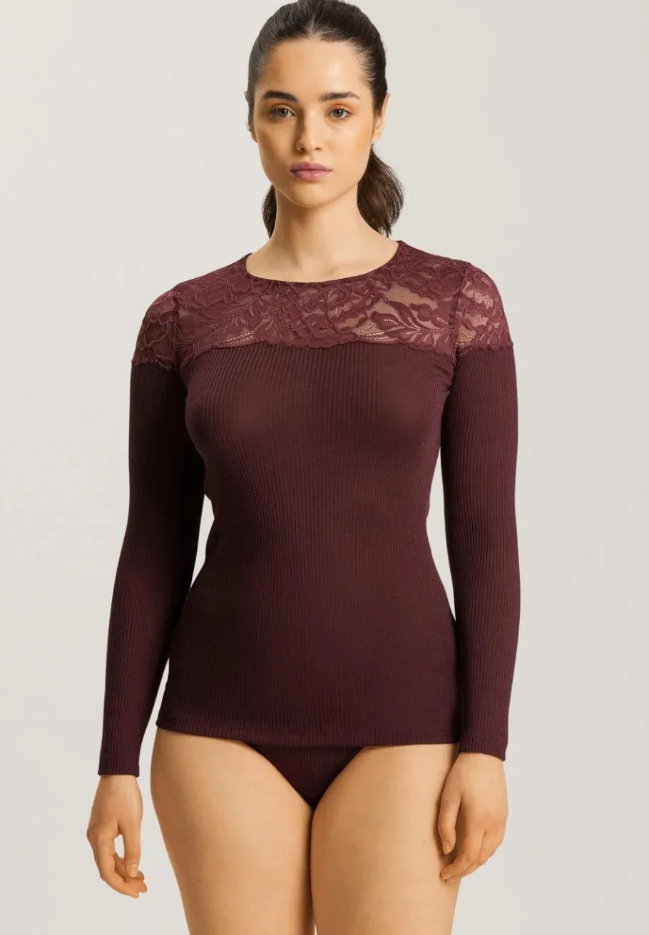 hanro_maria_lslv_shirt_ul_5.webp Hanro Maria L/SLV Shirt uld/silke med blonde - Deep Maroon^Dame Overdele