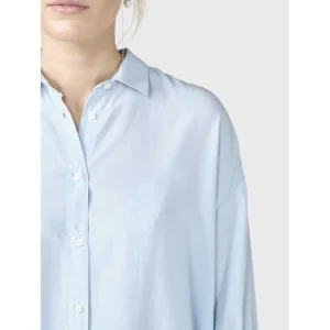Klitmøller Collective Klitmoeller Collective Oline Shirt light blue^Dame Overdele