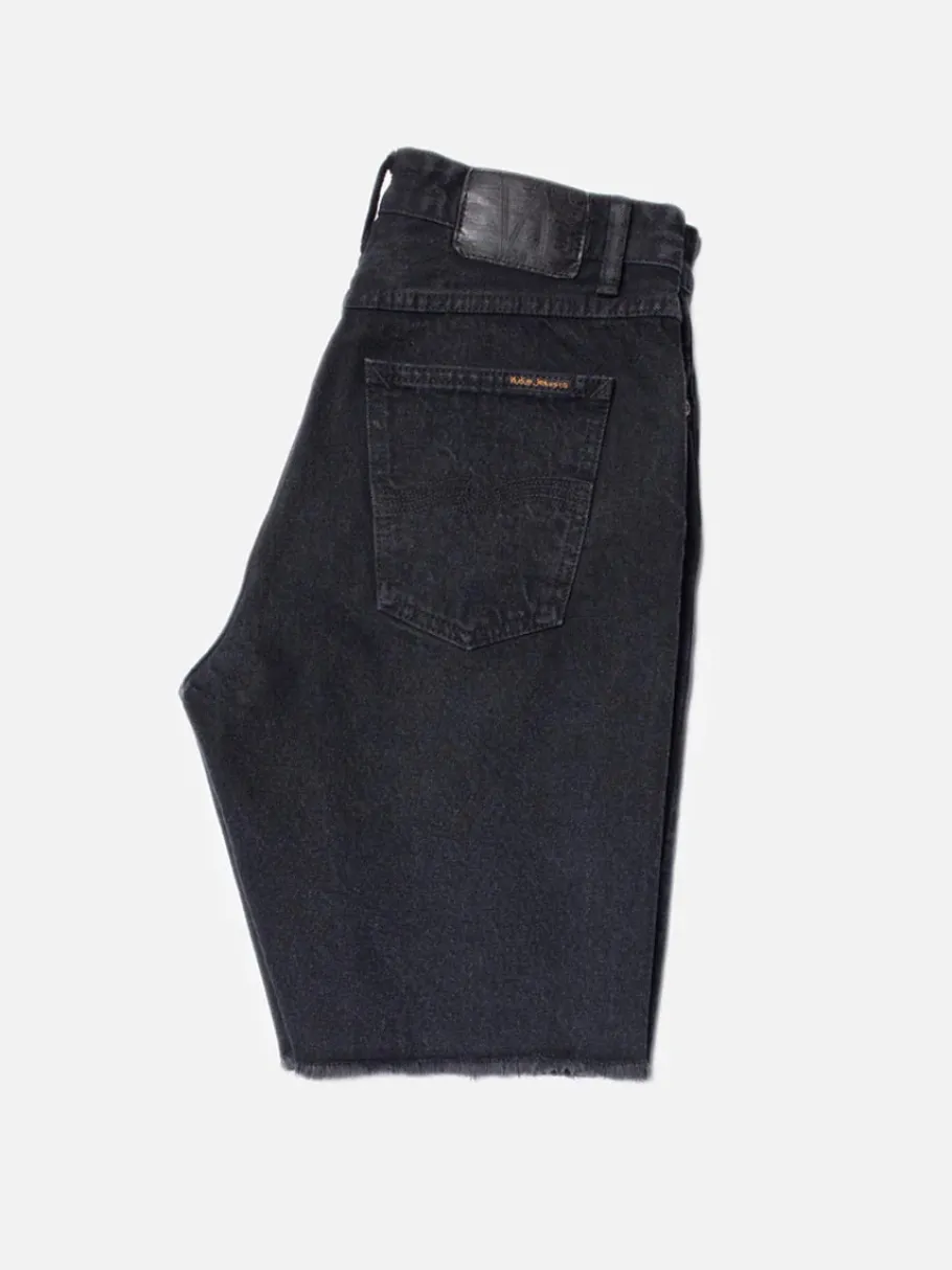 nudie_jeans_maud_shorts_s_5.webp Nudie Jeans Maud Shorts sort - økologiske denimshorts^Dame Underdele