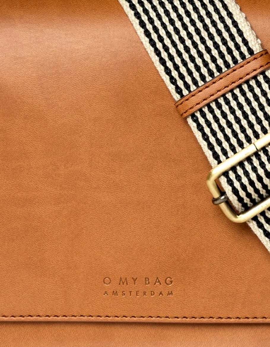 o_my_bag_audrey_cognac_ap_7.webp O My Bag Audrey Cognac Apple Leather^Dame Tasker Og Punge