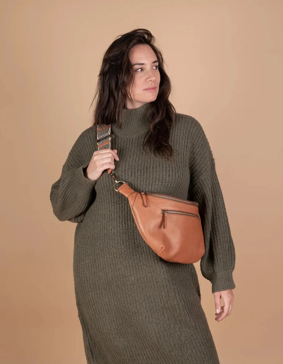 o_my_bag_drew_maxi_blteta_1-2.webp O My Bag Drew Maxi bæltetaske oak læder^Dame Tasker Og Punge