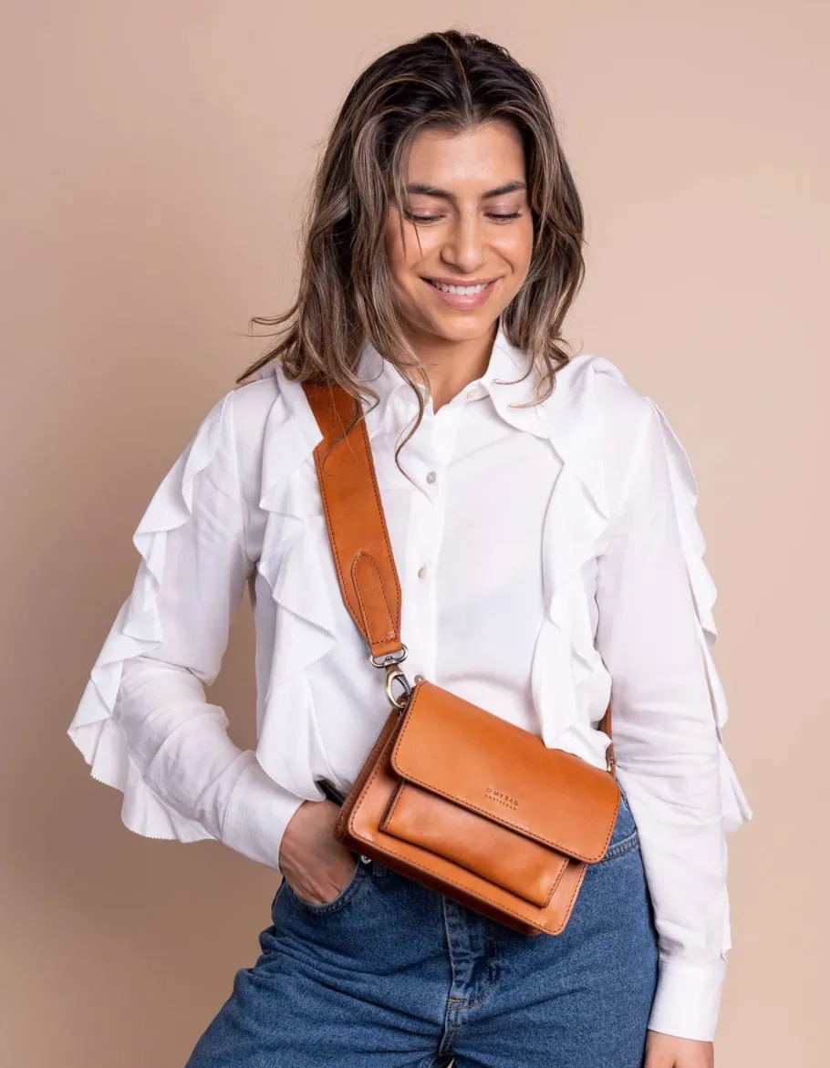 o_my_bag_harper_mini_cogn_1.webp O My Bag Harper Mini Cognac Lædertaske^Dame Tasker Og Punge