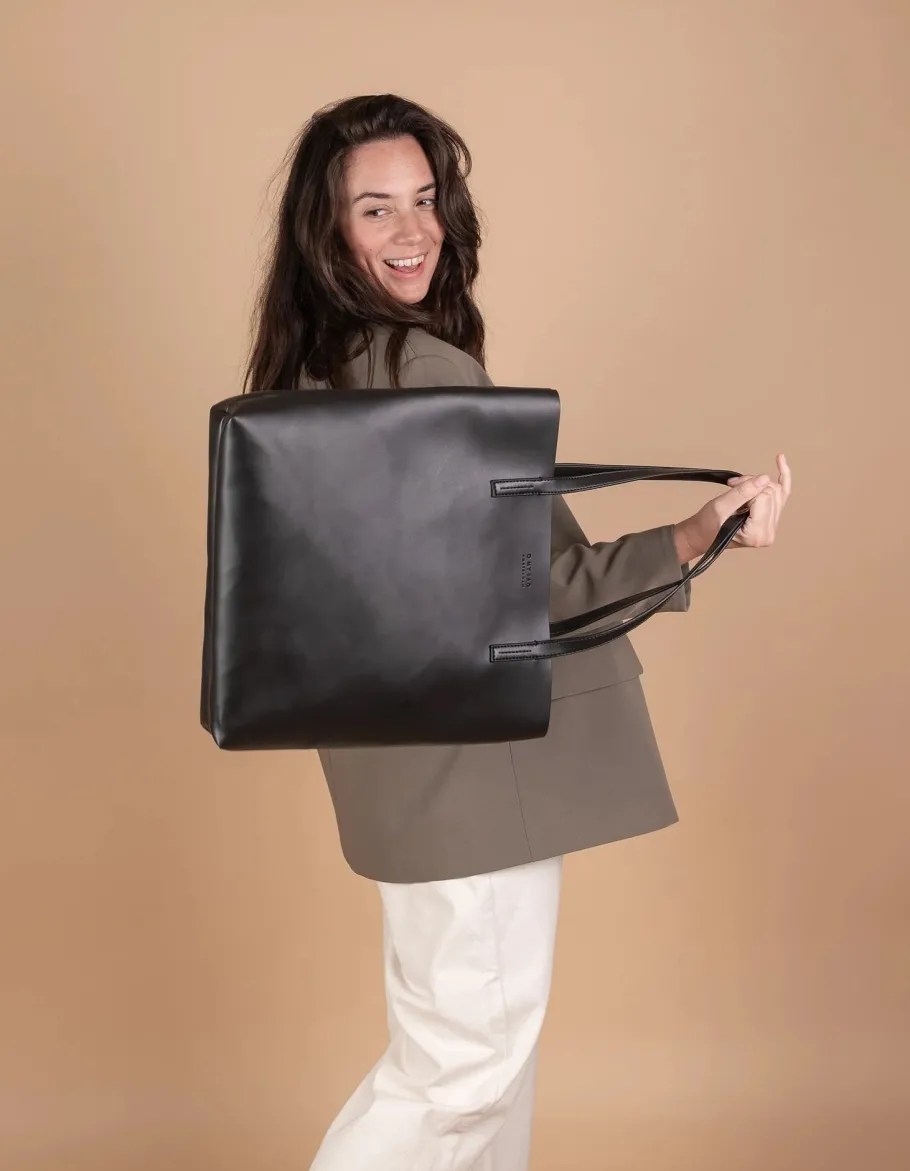 o_my_bag_vegansk_taske_ge_1-1.webp O My Bag Vegansk Taske Georgia sort^Dame Tasker Og Punge