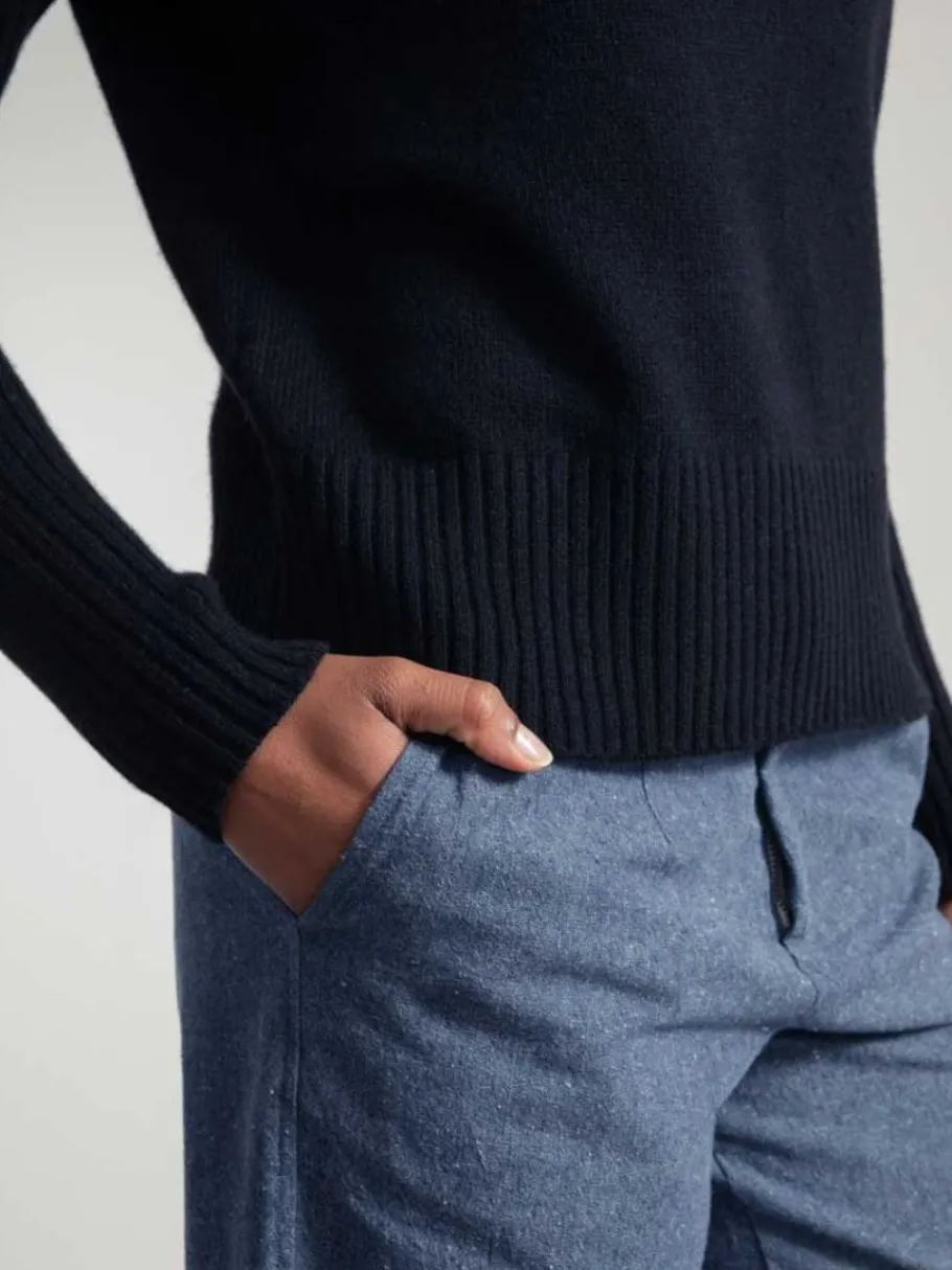 rifo_edda_womens_recycled_2.webp Rifo Edda Women's Recycled Cashmere Sweater Slate Black^Dame Overdele