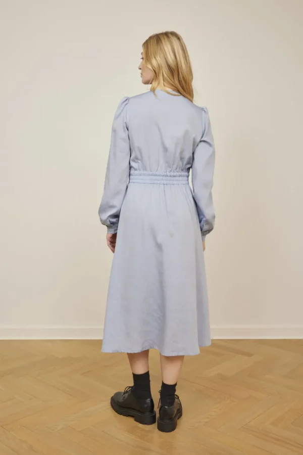 Schulz by Crowd - Kjole i Tencel - Dandy dress light Blue^Dame Kjoler Og Jumpsuits