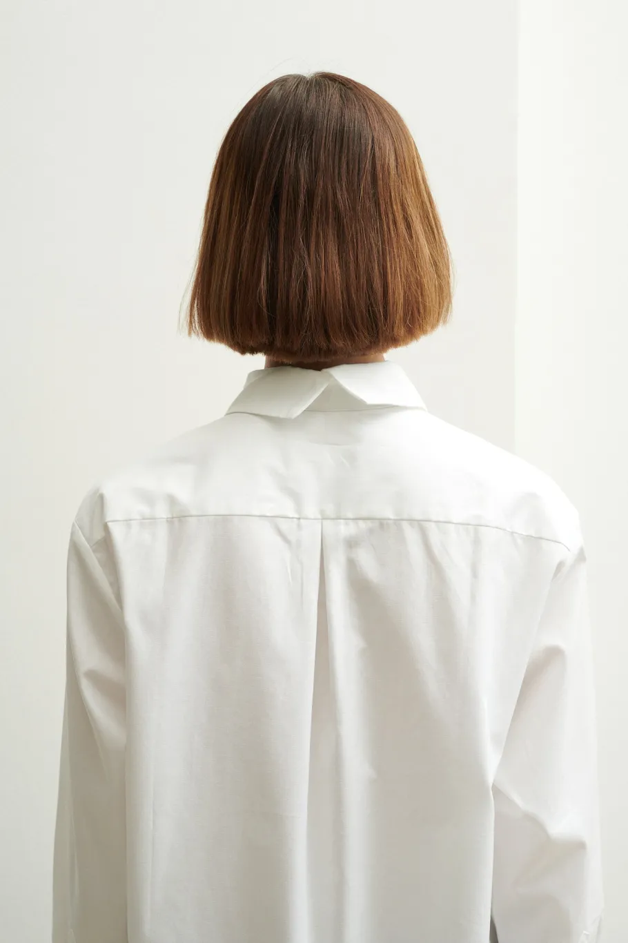 schulz_by_crowd_sanne_ove_1-1.webp Schulz by Crowd Sanne oversize organic cotton white^Dame Overdele