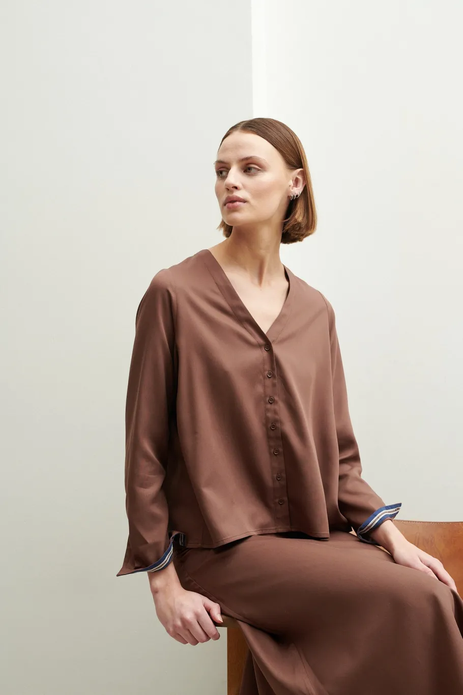 schulz_by_crowd_sessa_shi_0.webp Schulz by Crowd Sessa shirt Brown Tencel^Dame Overdele
