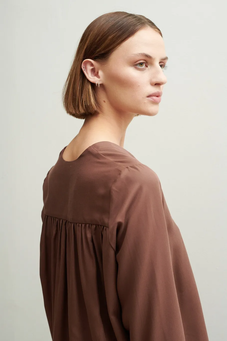 schulz_by_crowd_sessa_shi_1.webp Schulz by Crowd Sessa shirt Brown Tencel^Dame Overdele