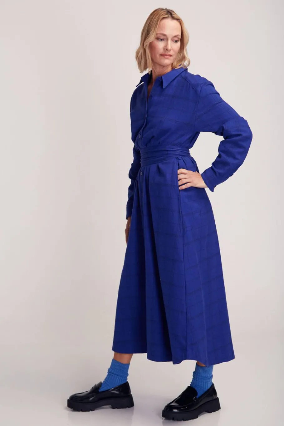 suitelab_ofre_dress_check_2.webp Suite13Lab OFRE DRESS check blue^Dame Kjoler Og Jumpsuits