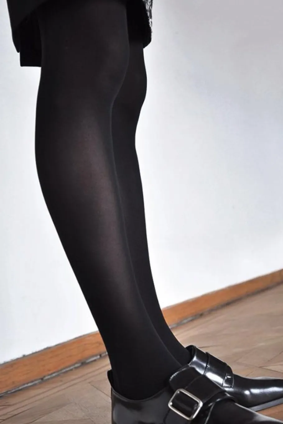 swedish_stockings__olivia_3.webp Swedish Stockings - Olivia Premium Strømpebukser - 60den Sorte^Dame Sokker Og Strømpebukser